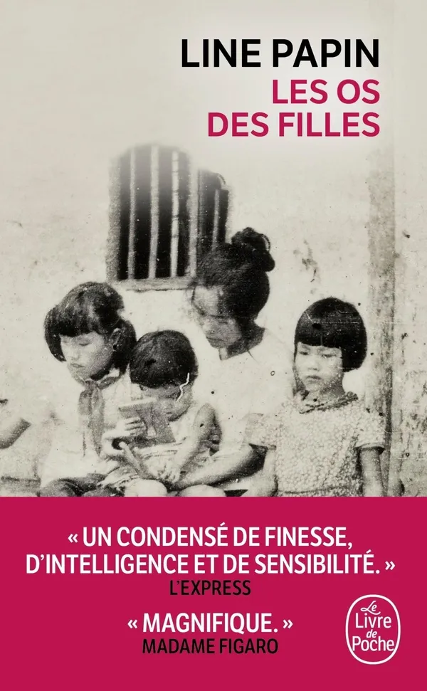 Couverture de Les os des filles