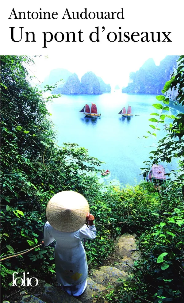 Couverture de Un pont d'oiseaux